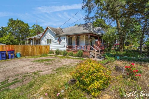 309 Straight Ave, Grand Rapids MI 49504-6438 exterior