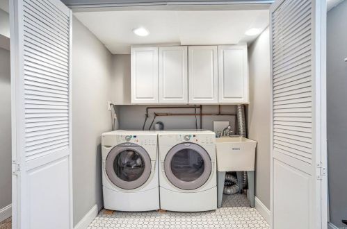 8615 Eulalie Ave, Saint Louis MO 63144-2002 exterior