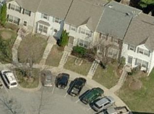 18431 Mayapple Ct, Gaithersburg, MD 20879-5340