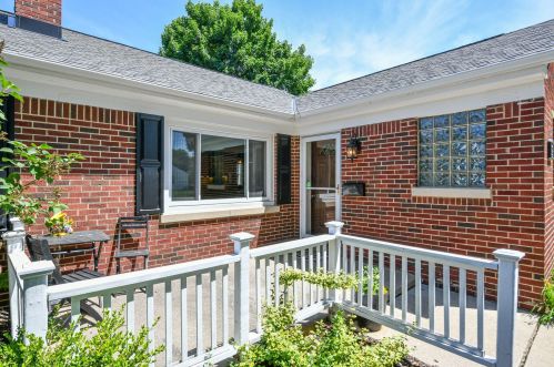 9508 Center St, Milwaukee, WI 53222-4523