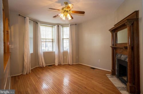 46 Rhode Island Ave, Washington DC  20001-1007 exterior