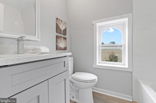 716 13th St, Washington DC  20002-4463 exterior