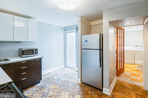 3258 Livingston St, Philadelphia PA 19134-5207 exterior