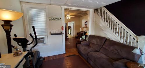 302 Spring St, Limerick PA  19468-2518 exterior