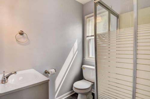 2704 63, Milwaukee WI 53216-2113 exterior