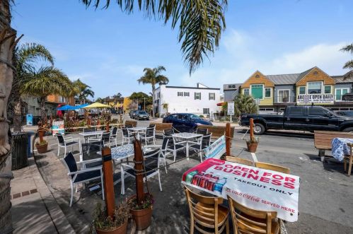 307 Capitola Ave, Capitola CA 95010-2845 exterior