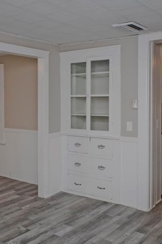 35 Prospect St, Enfield CT 06082-3443 exterior