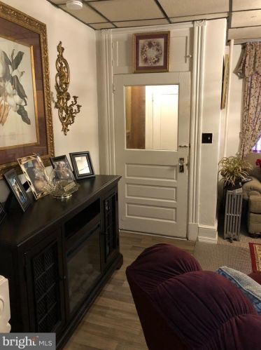 227 Howard Ave, Lancaster, PA 17602-4207