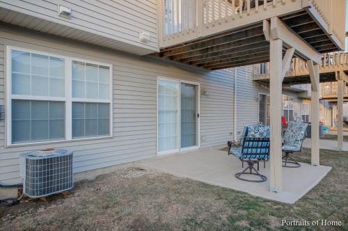 1719 Fieldstone Ct, Joliet IL exterior