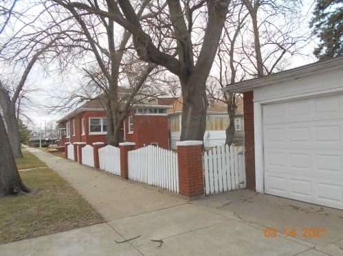 7659 Indiana Ave, Chicago IL 60619-2330 exterior