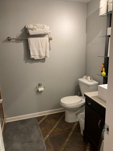 8240 Bishop St, Chicago IL 60620-3925 exterior