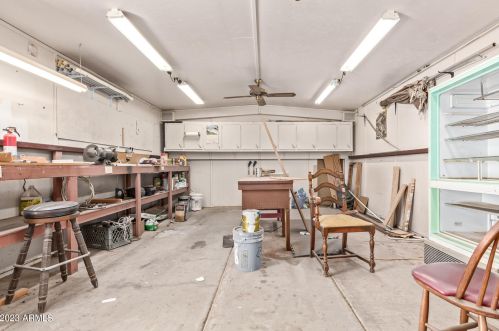 8301 28th Dr, Phoenix AZ 85051-8464 exterior