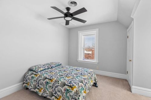 3826 Arsenal St, Saint Louis MO 63116-4803 exterior