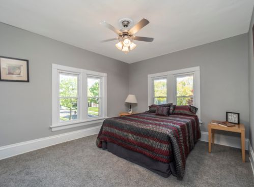 3301 Lloyd St, Milwaukee WI  53208-1441 exterior