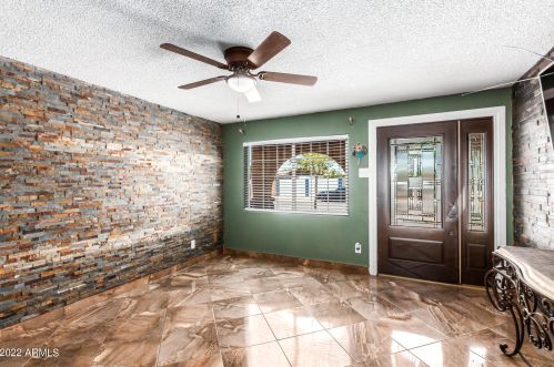 6821 Coronado Rd, Phoenix AZ 85008-3723 exterior