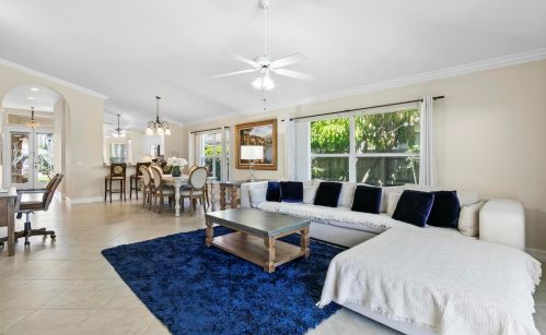 769 101 Ave, Naples FL 34108-3205 exterior