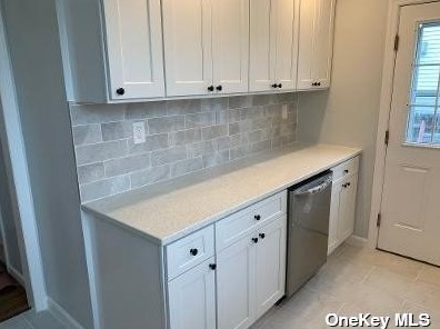 58 Birchfield Ave, Babylon NY 11702-1404 exterior