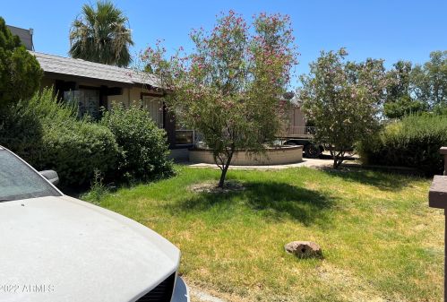 3019 75th Dr, Phoenix, AZ 85033-5406