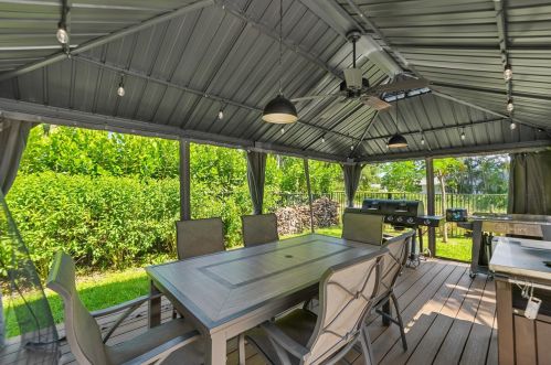 2700 41st St, Boca Raton FL  33434-5842 exterior