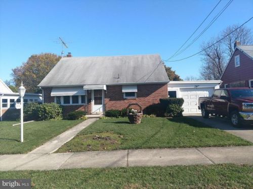 33 Maryland Ave, Littlestown, PA 17340-1111