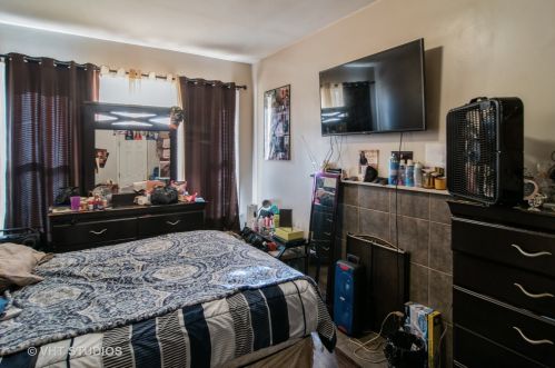 4346 Flournoy St, Chicago IL 60612-3341 exterior