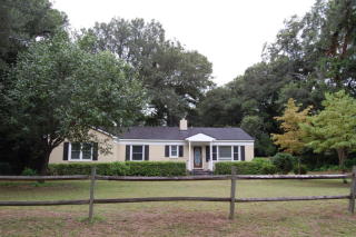 1525 Newbury St, Charleston SC  29412-4049 exterior