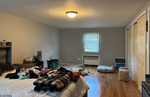 205 Fulton St, N Milford NJ  07646-1651 exterior