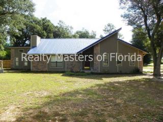 5600 Northrop Rd, Milton FL  32570-6902 exterior