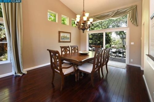 813 Vineyard Ct, Concord CA 94523-2189 exterior