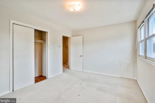 1730 Great Falls St, Mc Lean VA  22101-5063 exterior