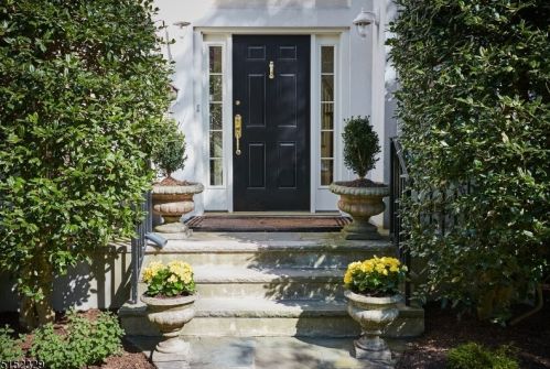 8 Jessica Way, South Orange, NJ 07079-1353