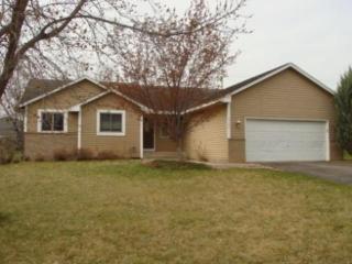 2169 Grimm Rd, Chaska, MN 55318-2870