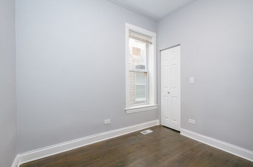 1647 Central Park Ave, Chicago IL 60647-4701 exterior