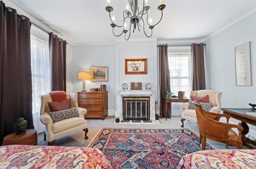 36 Portland Pl, Saint Louis MO 63108-1242 exterior