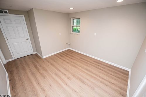 101 Pocono Trl, Hopatcong NJ  07843-1009 exterior