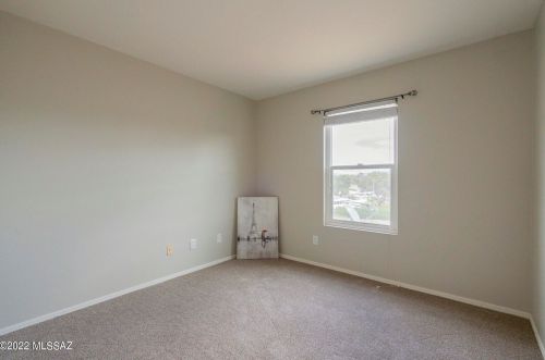 2213 Mcconnell Dr, Tucson AZ 85710-8091 exterior