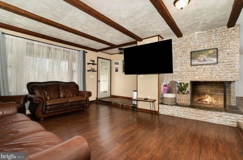 758 Bankert Rd, Hanover PA  17331-9352 exterior