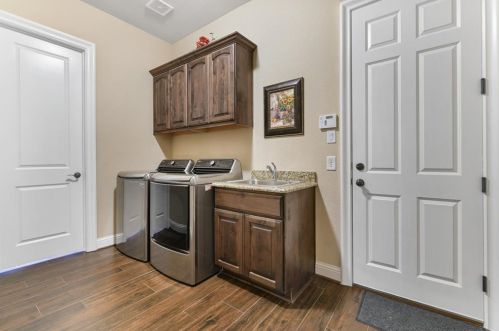 1218 Welland Way, Humble TX 77339-1679 exterior