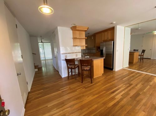 823 Loomis St, Chicago IL  60607-4005 exterior