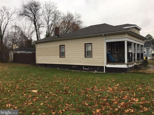 312 Grand Ave, Trenton, NJ 08610-5445