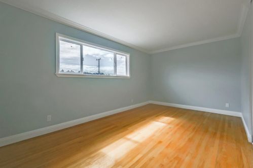 621 Monterey Ave, Capitola CA 95010-3614 exterior