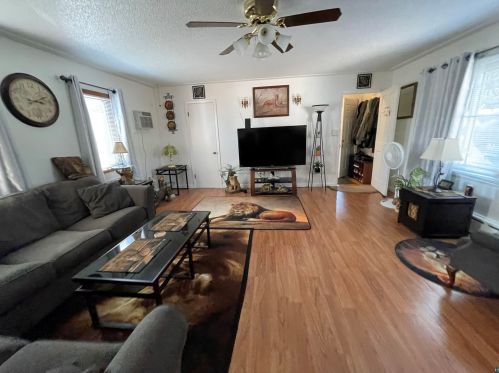 6716 Westgate Blvd, Duluth MN 55807-1985 exterior