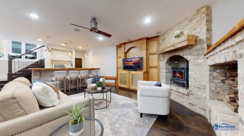 3438 Claremont Ave, Chicago IL 60608-6014 exterior