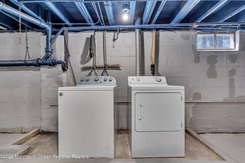 99 Hope Chapel Rd, Jackson Twp NJ 08527-5061 exterior