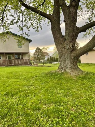 4645 68th St, Milwaukee WI  53220-3917 exterior