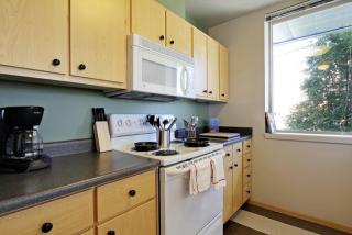 402 22nd Ave, Seattle WA  98144-2269 exterior