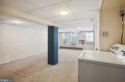 1907 35 Pl, Washington DC 20007-1407 exterior