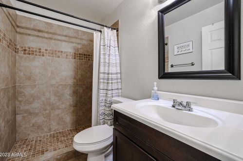 172 Sycamore Pl, Chandler AZ 85286-6820 exterior