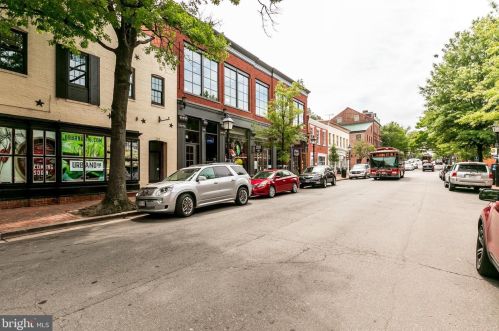 418 Fayette St, Alexandria VA 22314-2228 exterior