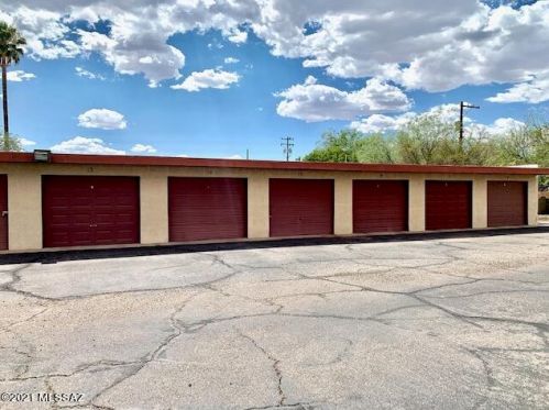 174 Randolph Way, Tucson AZ 85716-5832 exterior